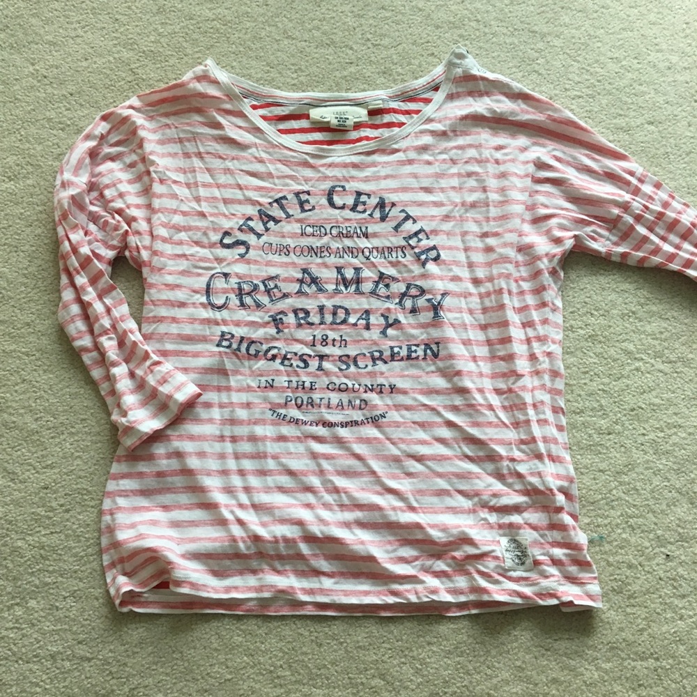 Quarter Length Sleeve Graphic T-shirt